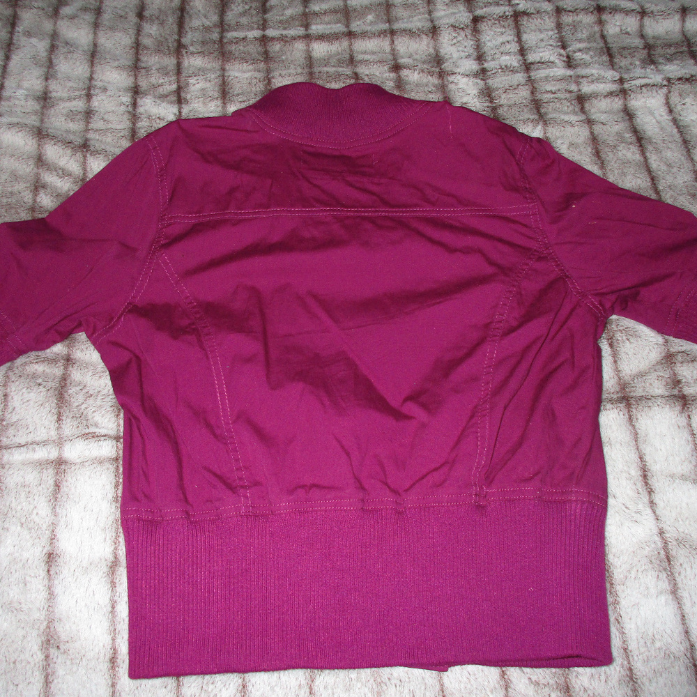 Crop Jacket - Picture 2 of 3